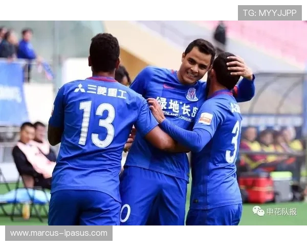 珍妮弗-埃尔莫索重返国家队并获新帅征召 强吻事件后再迎职业新篇章